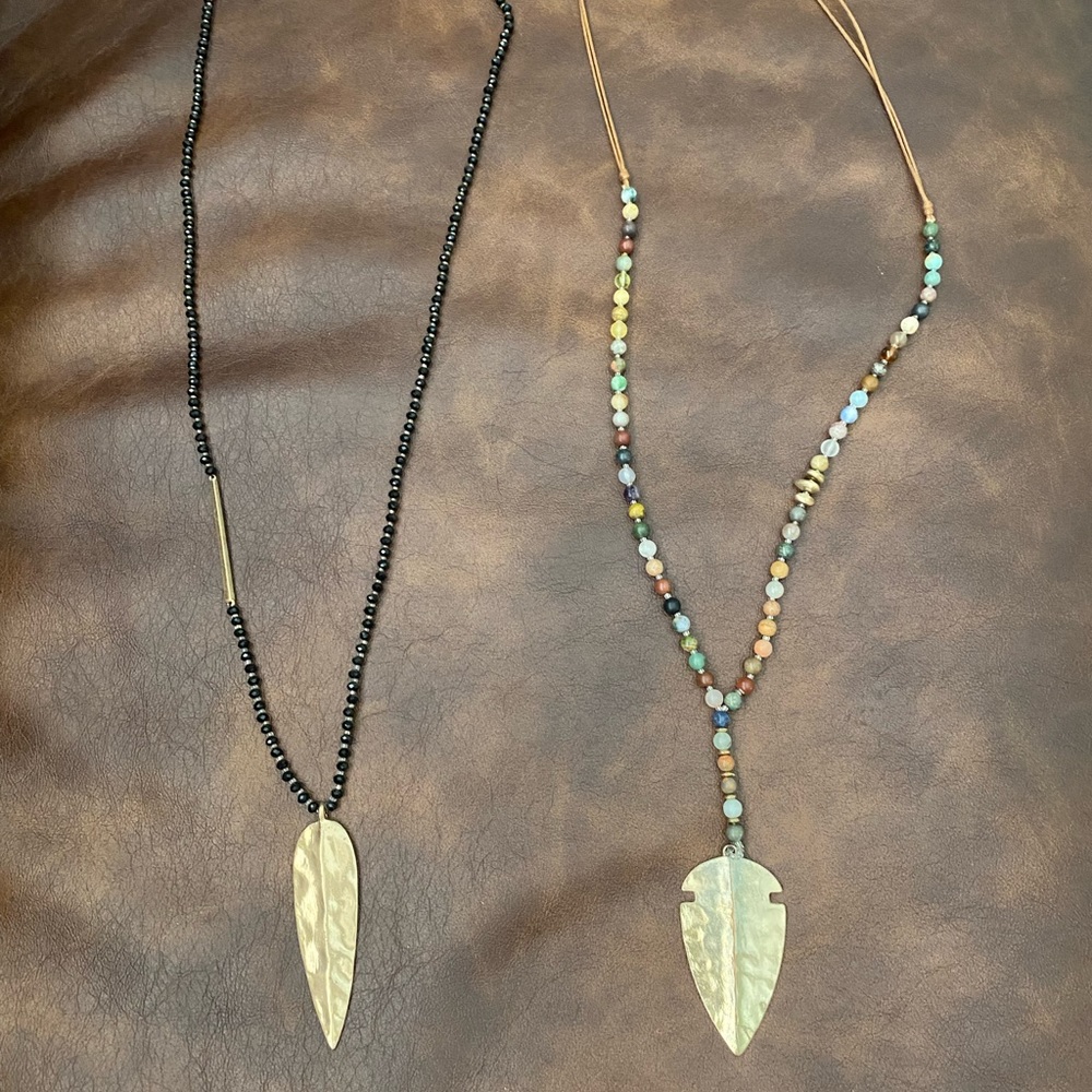 Arrowhead necklaces